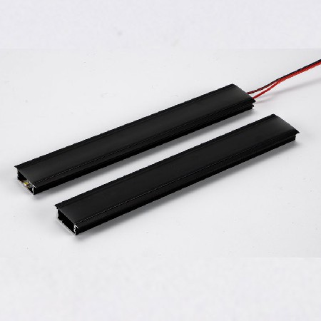 PXG-205-1带黑色PC扩散器的黑色系列铝型材